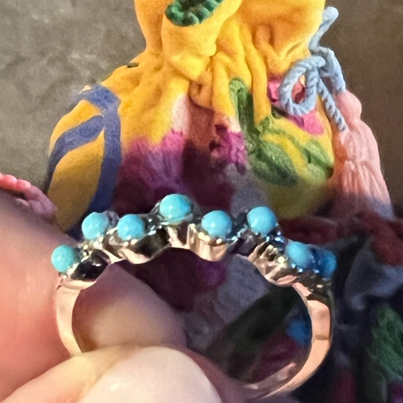 Mermaid Kisses ring - Picture 3 of 11